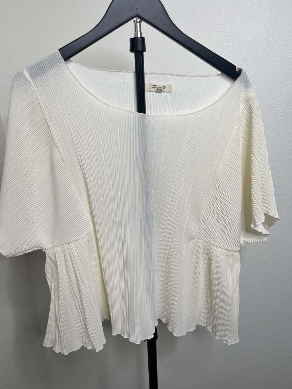 Madewell White Pleated Short Sleeve Blouse Minimalist Modern Classic